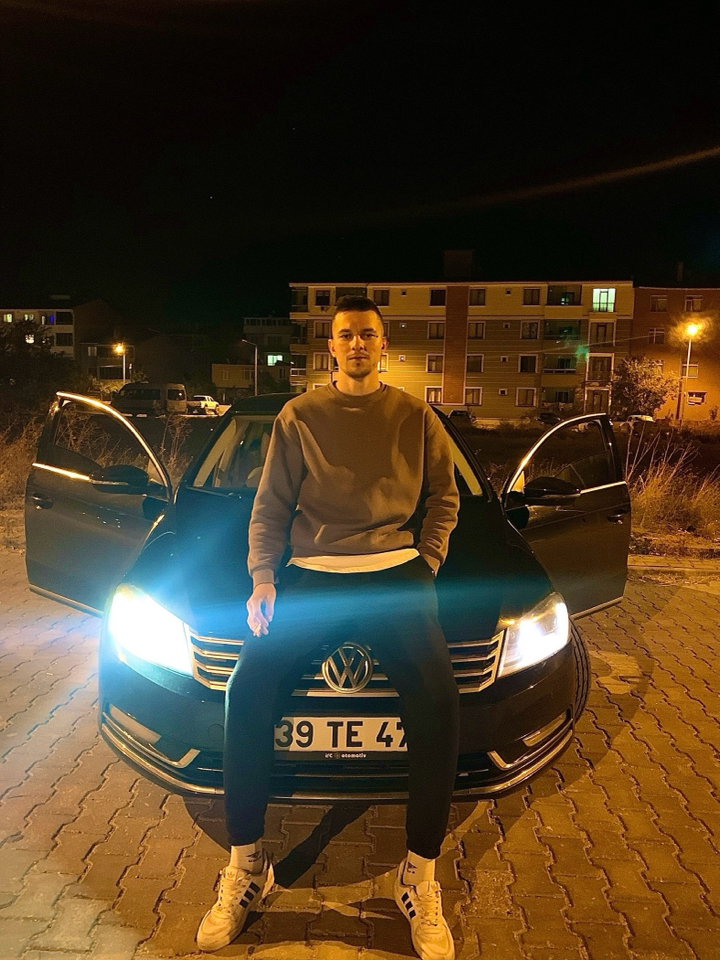 yiğit